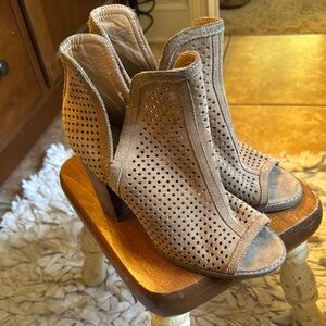 Lucky Brand Tan Heeled Booties with Perforated Design